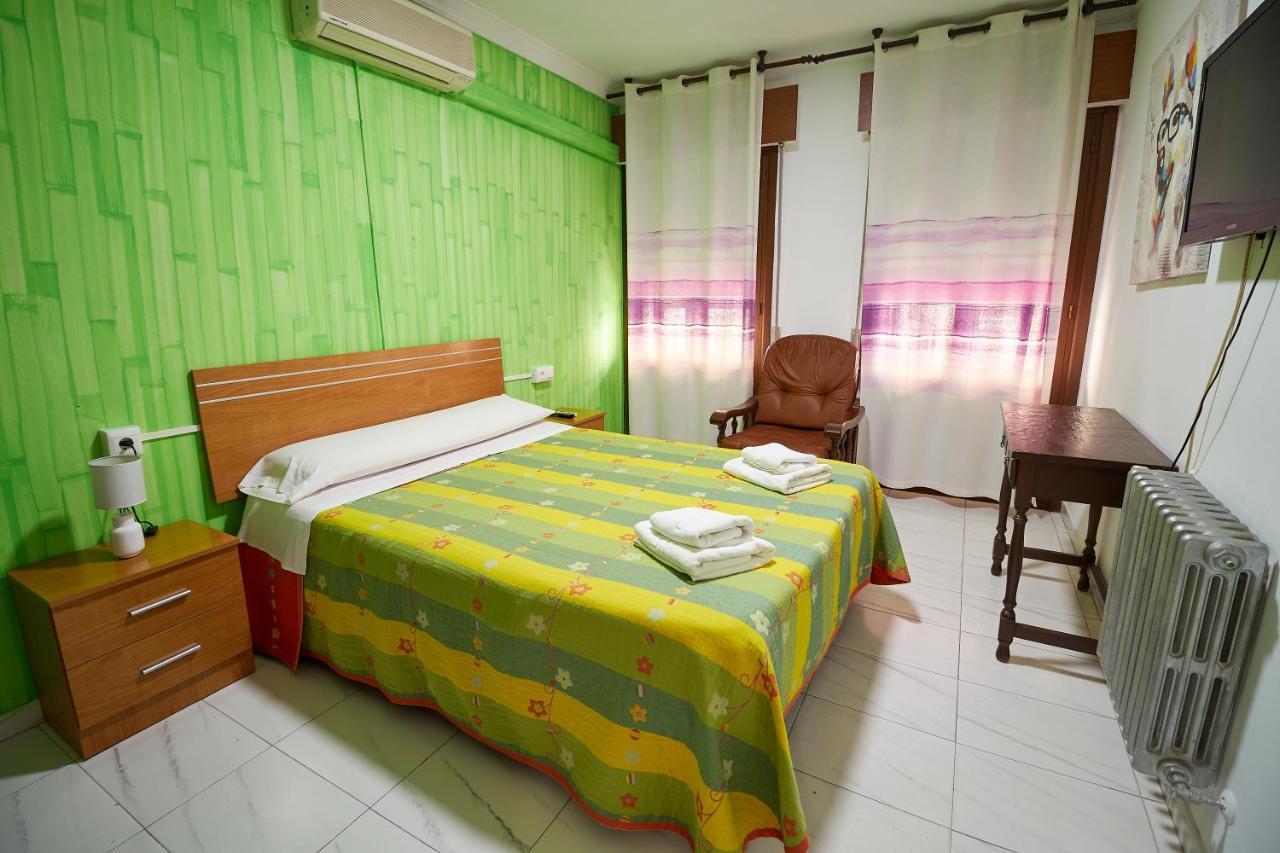 Hotel Virgen De Los Reyes Ρόντα Εξωτερικό φωτογραφία