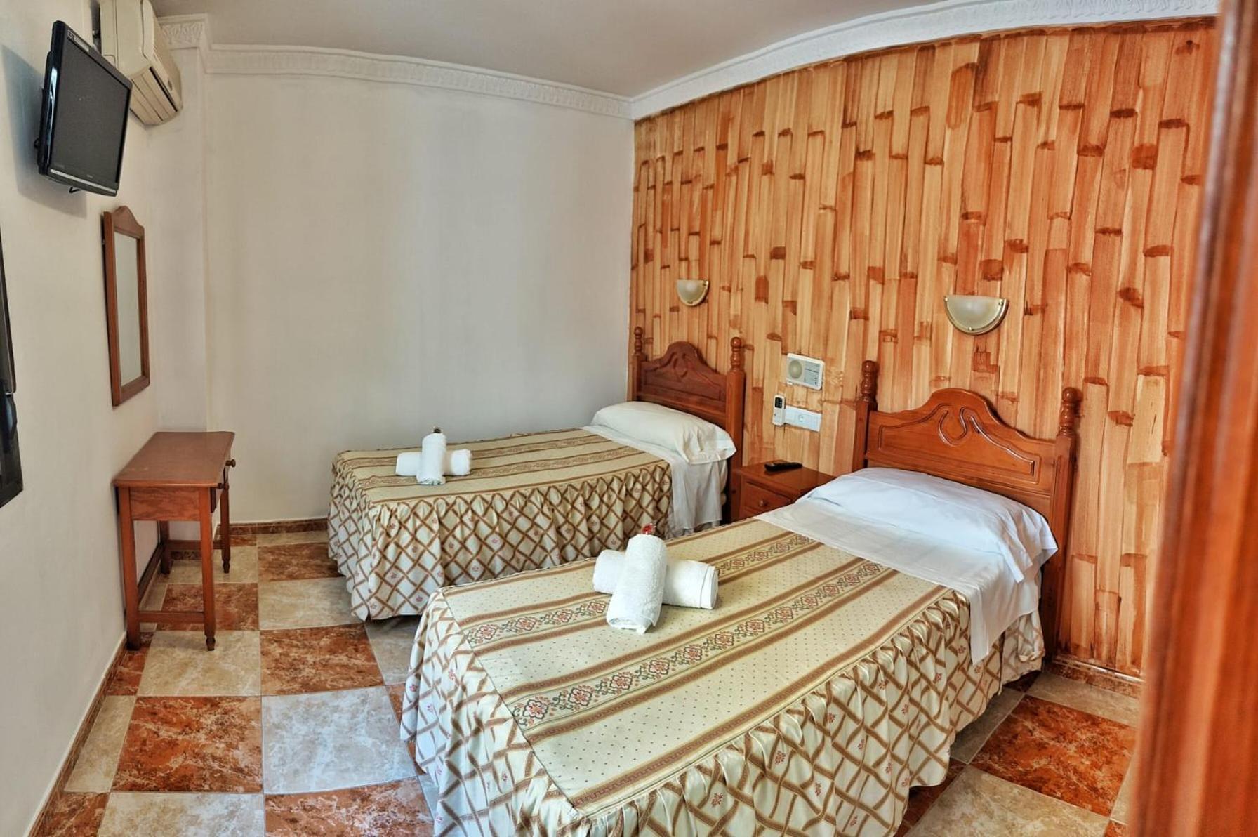Hotel Virgen De Los Reyes Ρόντα Εξωτερικό φωτογραφία